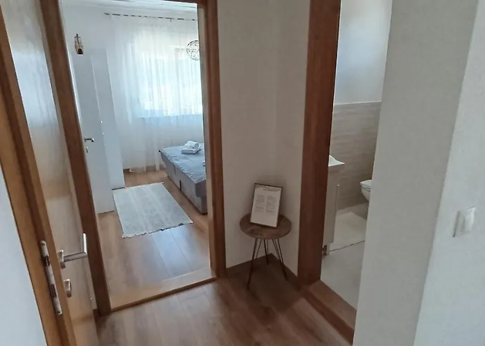 Luna Apartament *
